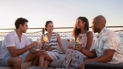 Beneficios de viajar en crucero con amigos 