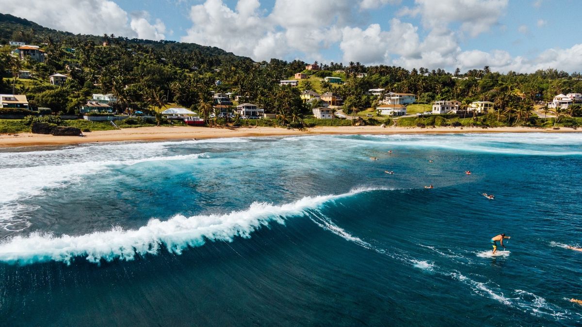 Como parte de la campaña de verano de este año, Barbados Tourism Marketing vuelve a asociarse con BookBarbados.com.