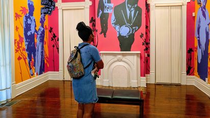 Conoce estos cinco destinos en Estados Unidos para mujeres empoderadas que buscan viajar en solitario.