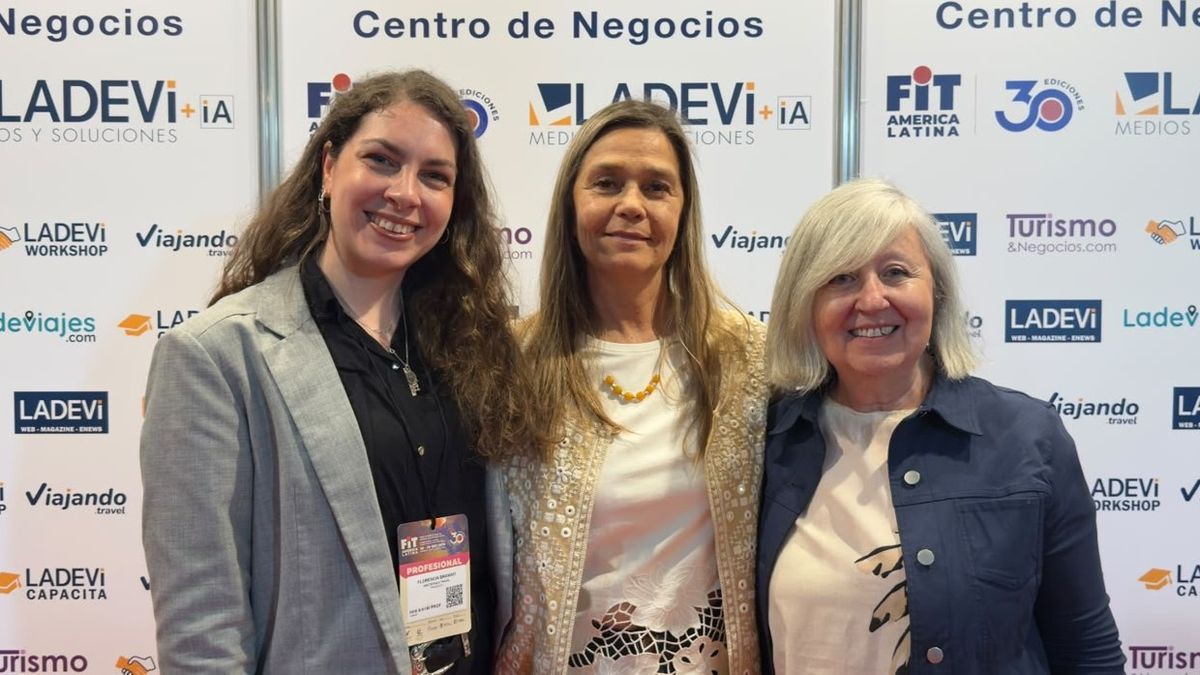 Destefanis Travel: Florencia Bramati, María José Vayssié y Silvia Estela Socci.