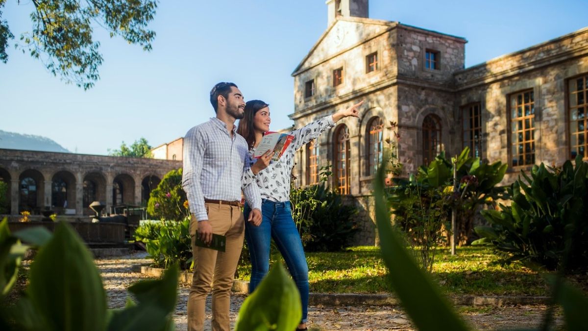 La ocupación hotelera en 70 destinos de México fue de 61%.