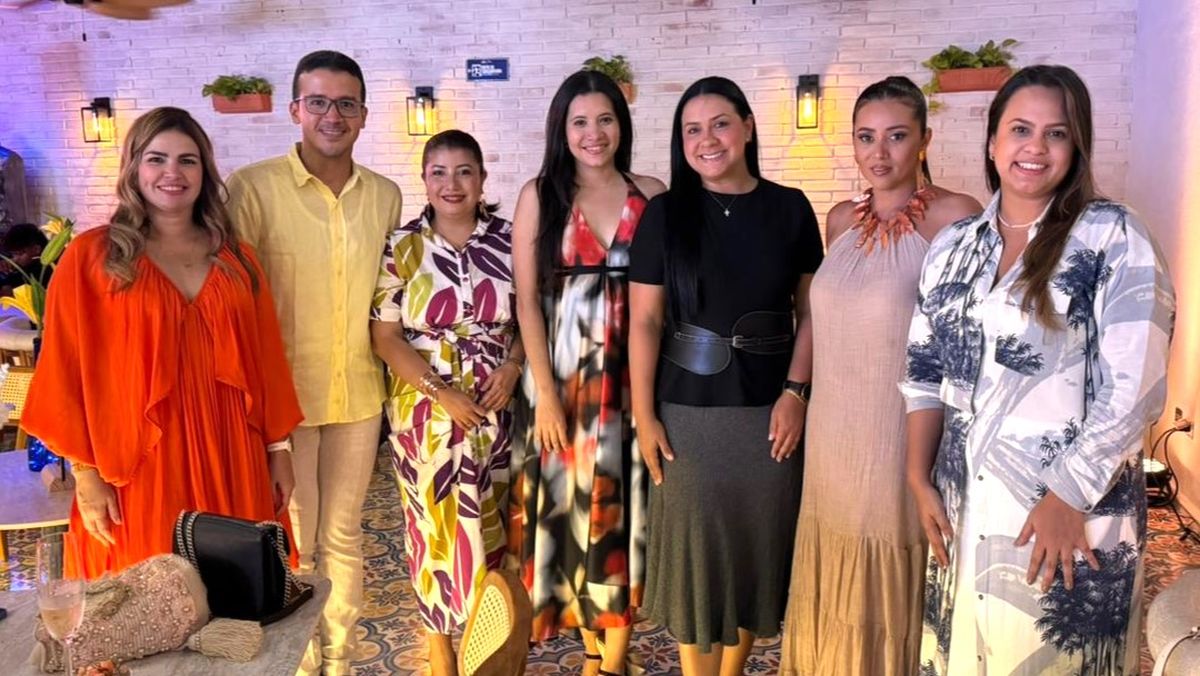Carmen Sofía Lemaitre de Asotelca, Héctor González y Liliana Rodríguez, de Corpoturismo Cartagena de Indias en la inauguración de Bertha's Collection by EM Hotels.