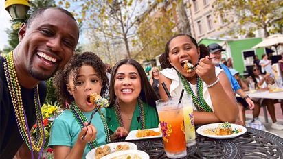 Universal Orlando Resort anunció las fechas de los eventos de temporada favoritos de los fanáticos como Universal Mardi Gras, Universal Halloween Horror Nights y Holidays.