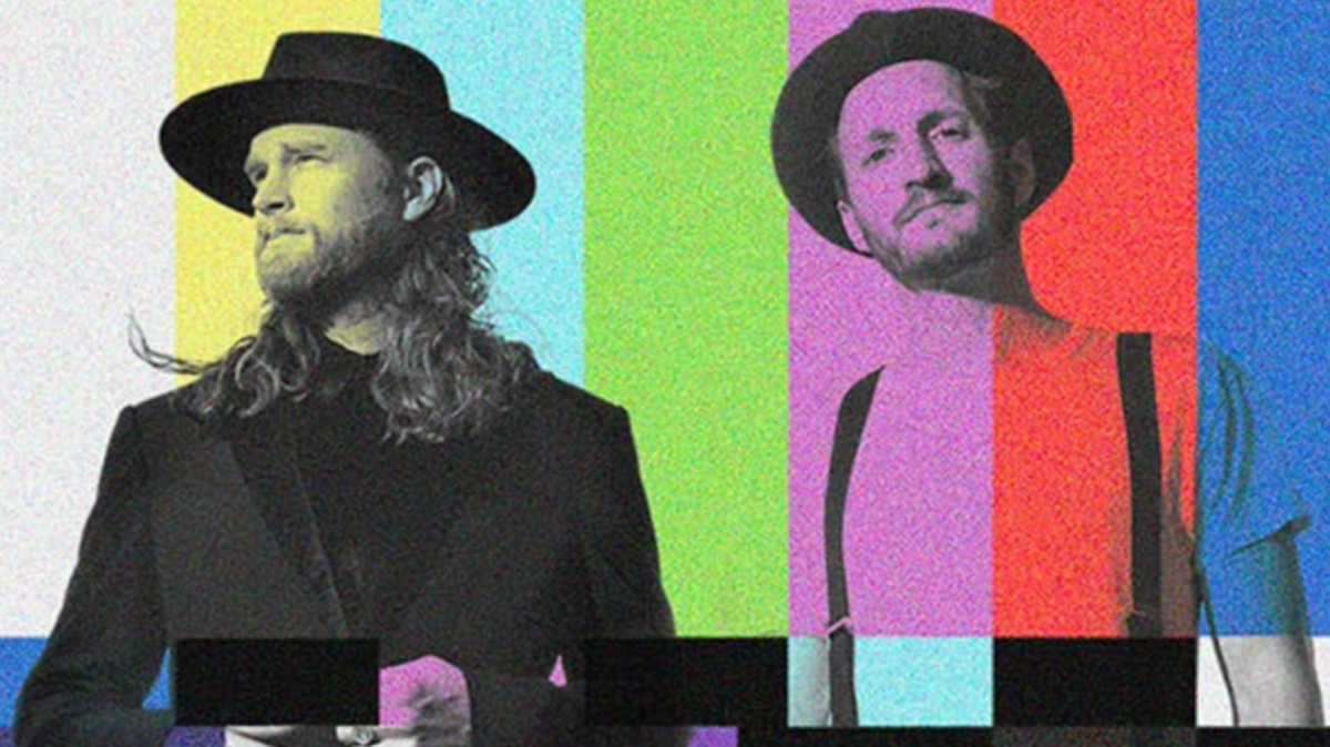 The Lumineers se presenta junto a Chance Peña en Tampa Bay. The Lumineers se presenta junto a Chance Peña en Tampa Bay.