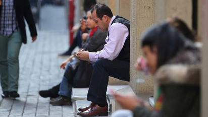 Empleo: tasa de desocupación fue de 8,4% entre diciembre y febrero