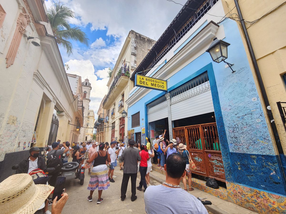La Bodeguita del Medio en La Habana, Cuba.