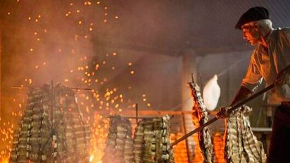 Escapadas de vacaciones de verano: En Baguier se sirve, dicen, el mejor asado de la región-