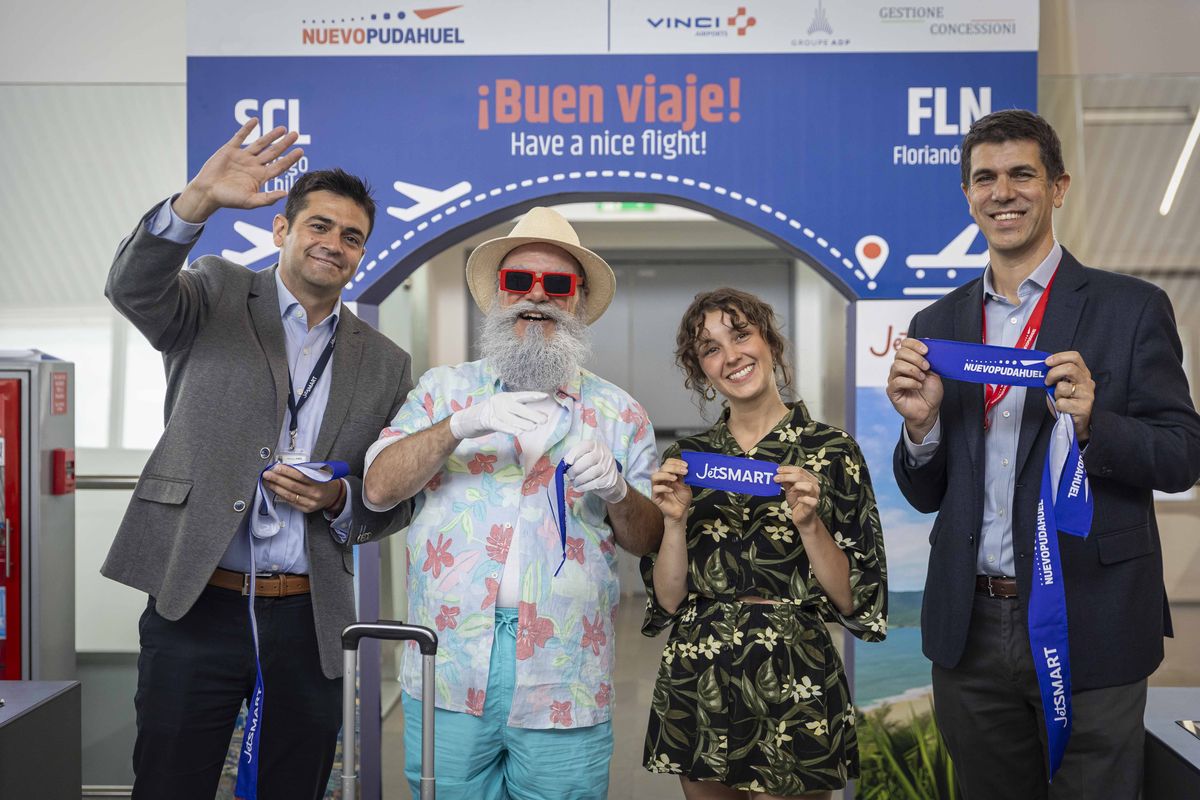 JetSMART inició las operaciones del vuelo Santiago Florianópolis. 