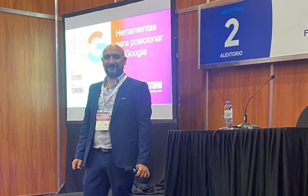 El seminario de SerStorm en la Feria Internacional de Turismo de Am&eacute;rica Latina hizo &eacute;nfasis en estrategias para posicionar una web, acompa&ntilde;adas de c&oacute;mo poder utilizar las redes sociales y un repaso sobre la importancia de las campa&ntilde;as de e-mail marketing para generar tr&aacute;fico a la web.