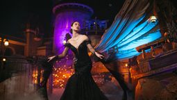 El vestido de novia inspirado en Úrsula, parte de la nueva colección de Allure Bridals presentada por Disney Destinations