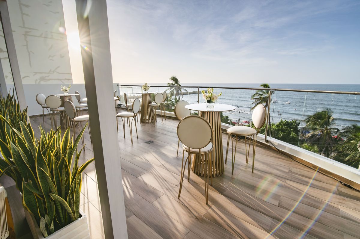 EM Hotels ofrece espacios únicos y servicios integrales para eventos memorables en Colombia y el exterior.