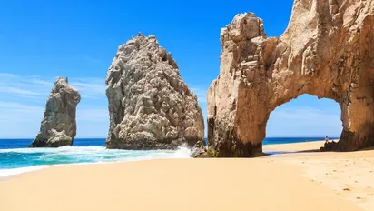 Descubre las maravillas de Los Cabos en Baja California Sur.