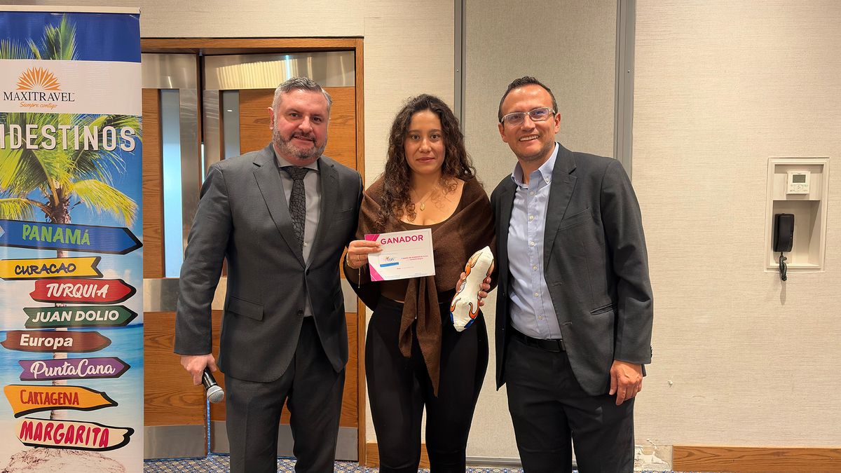 Maxitravel premió a agencias de viajes durante evento por 19° aniversario. Maxitravel premió a agencias de viajes durante evento por 19° aniversario.