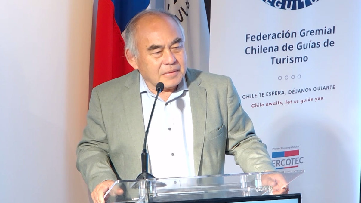 David Barraza, director de la Escuela de Gastronomía y Turismo de Iplacex durante el lanzamiento de la segunda versión del concurso 