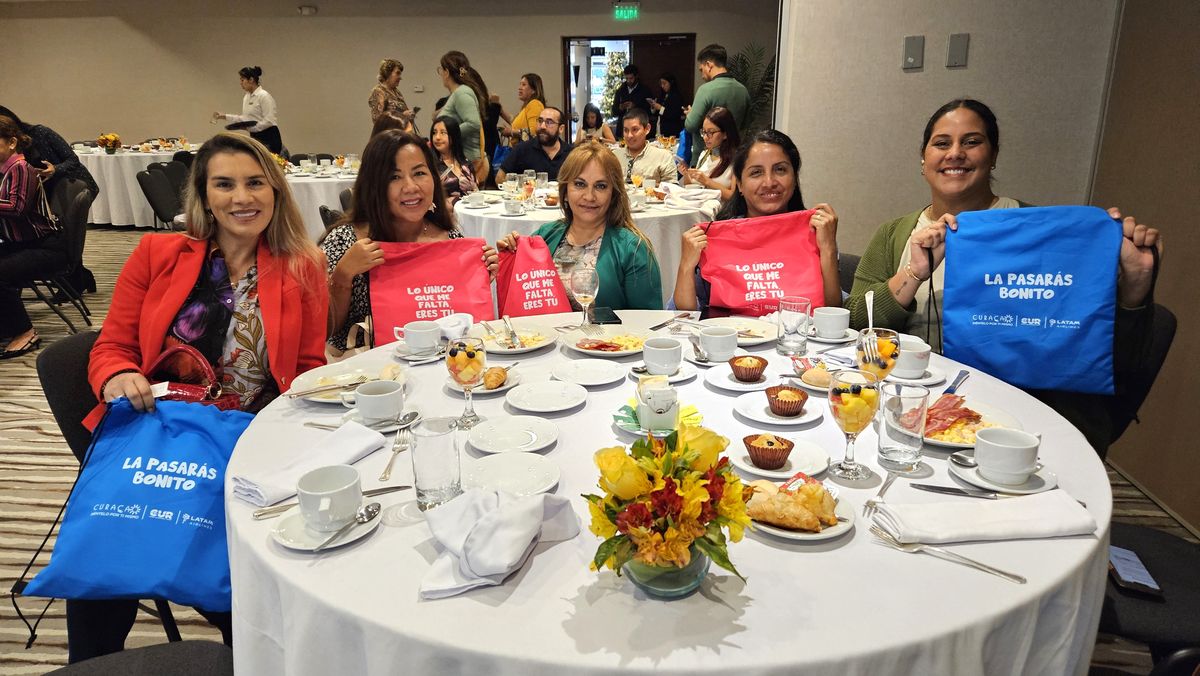 Profesionales del turismo estuvieron presentes en la capacitaci&oacute;n del destino Curazao.