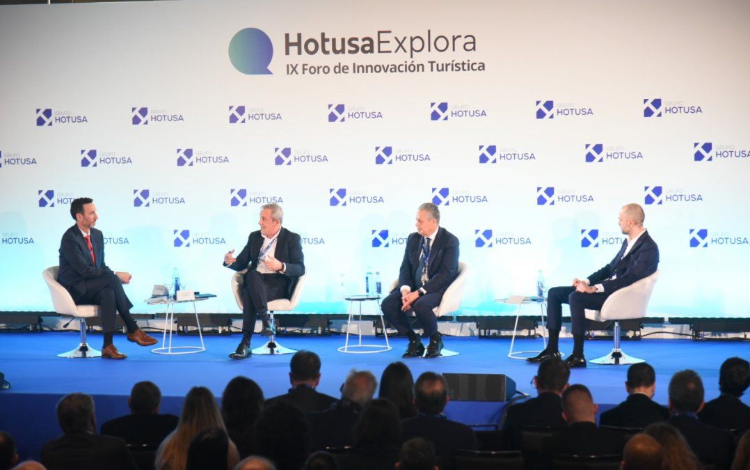 La mesa 3 del foro: 