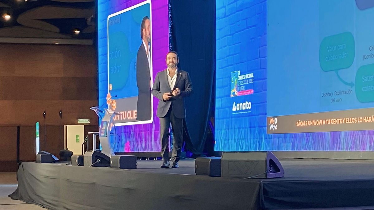 Jorge Rosas presentó su conferencia “Sácale un wow a tu gente y ellos lo harán con tu cliente&nbsp;en el marco del Congreso Nacional de Anato 2025.