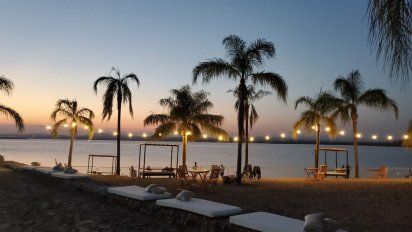 La tranquila playa de arena a solo 100 km. de Córdoba que tenés que conocer este verano