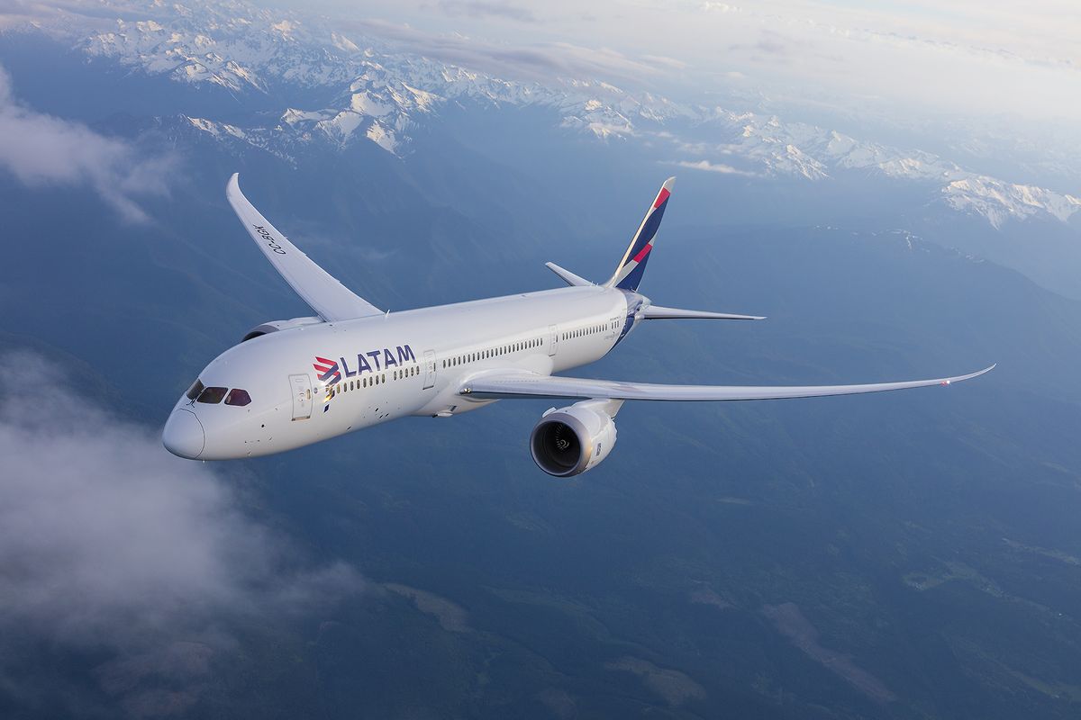 Latam Airlines acaba de dar un nuevo paso hacia la descarbonización de sus operaciones.