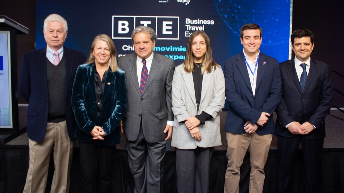 Guillero Correa, María Paz Lagos, José Miguel Soto-Luque, Javiera Soto-Luque, Francisco Aguayo y Gastón Alonso en el lanzamiento de BTE 2026.&nbsp; 