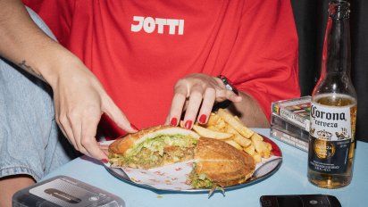 Jotti abrió sus puertas en octubre en Plaza Serrano, Buenos Aires.