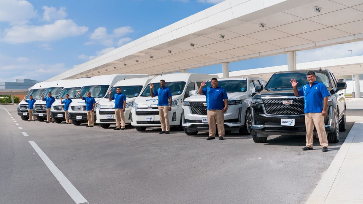 Moderna flota de Amstar Travel para los traslados.