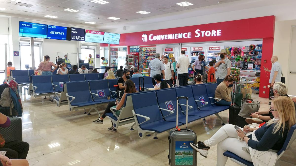 El Consejo Nacional Empresarial Turístico (CNET) y el Centro de Investigación y Competitividad Turística Anáhuac (CICOTUR) presentaron el “Panorama de la Actividad Turística en México 37”, referente de información estadística sobre el comportamiento del sector turístico de nuestro país para la toma de decisiones, a partir de información del segundo cuatrimestre del año.