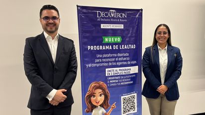 Aldo Martínez y Alejandra Roldán en el evento de Decameron para agencias de viajes.