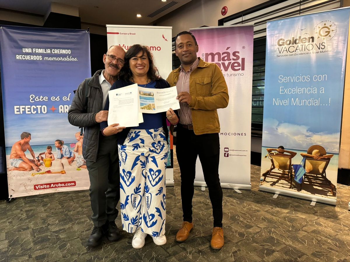 Ganadora del segundo premio otorgados por el equipo de expositores del evento 