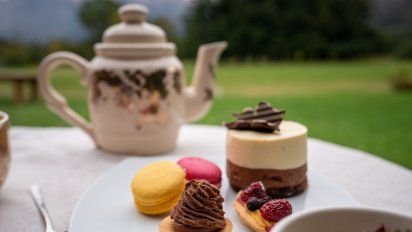 Vacaciones de invierno: la experiencia del té y el chocolate son imperdibles en Bariloche.