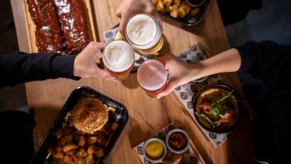 En Providencia son muchas las alternativas de happy hour para disfrutar durante la semana.&nbsp;