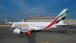 El Airbus A380 de Emirates Airlines con la nueva imagen.
