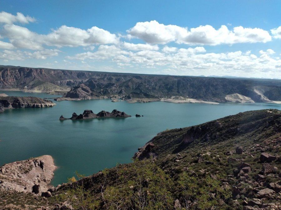 Los fin de semana largo de 2022 vienen registrando un intenso movimiento de turistas en casi todos los destinos de nuestro país.
