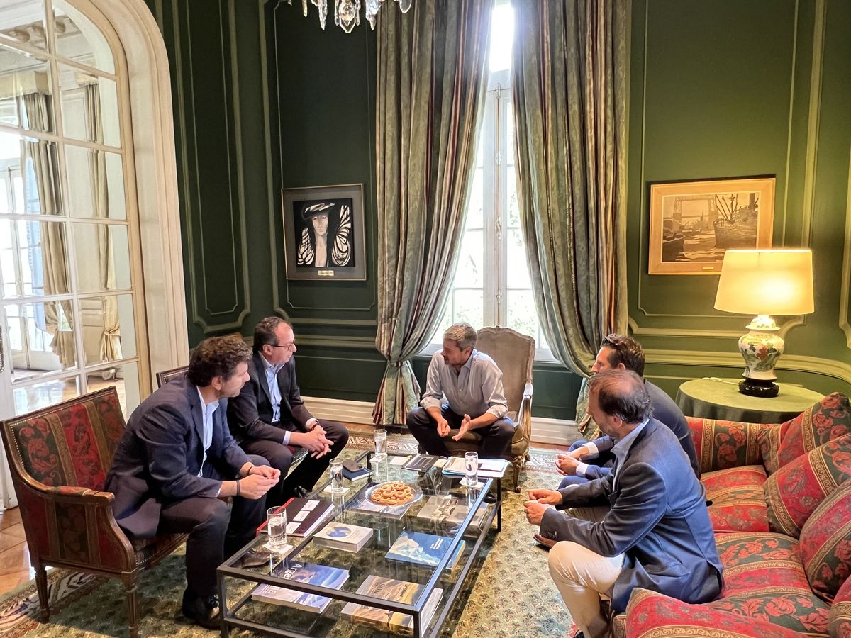 Matías Lammens sostuvo reuniones con turoperadores y agencias de viajes que trabajan el producto Argentina. 