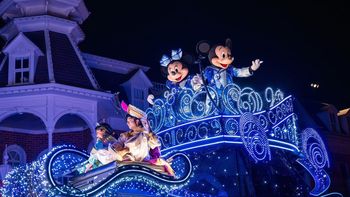 Parques temáticos en Orlando: así luce el nuevo desfile Disney Starlight que ya debutó en Magic Kingdom.
