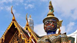 El Gran Palacio de Bangkok fue la residencia real del rey de Tailandia desde el siglo XVIII hasta el siglo XX.