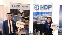 Parte del equipo comercial de HDP Representaciones oficina Quito, incluido Gustavo Zapata.
