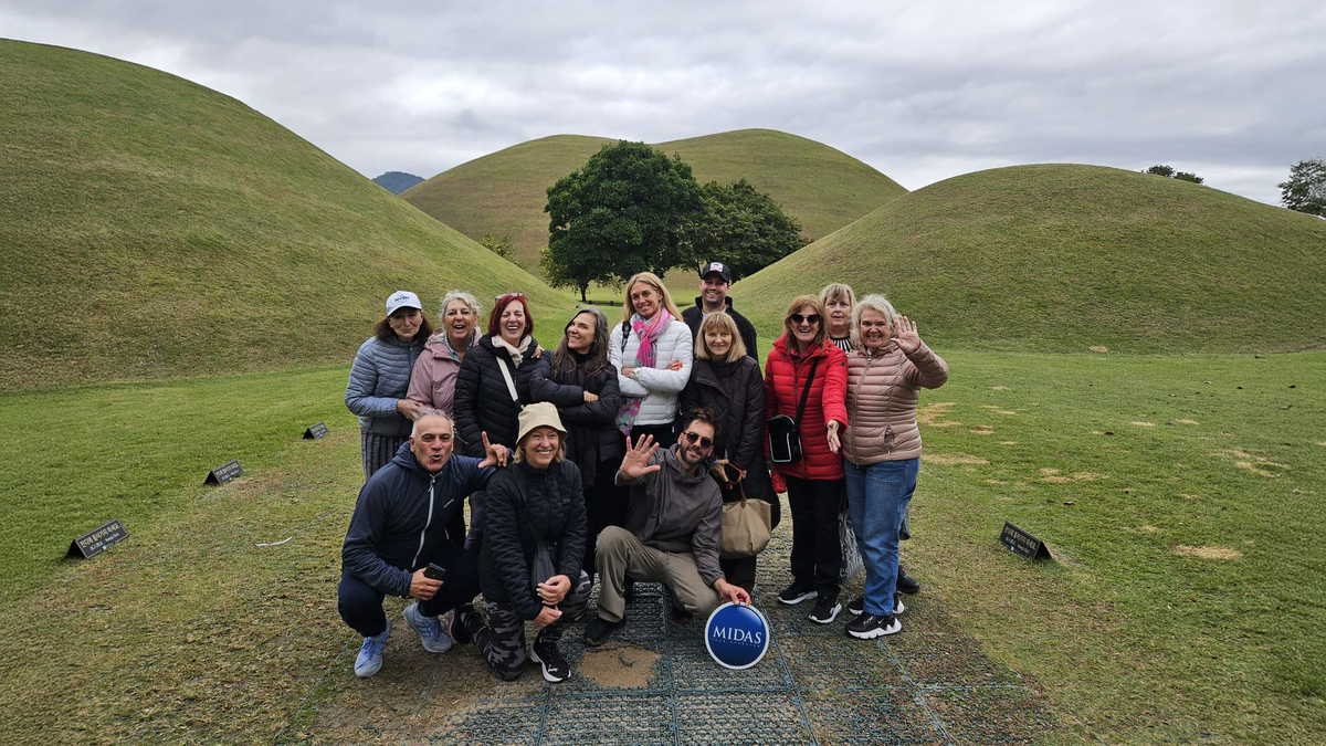 King Midas cuenta con salidas grupales confirmadas hasta marzo de 2026.