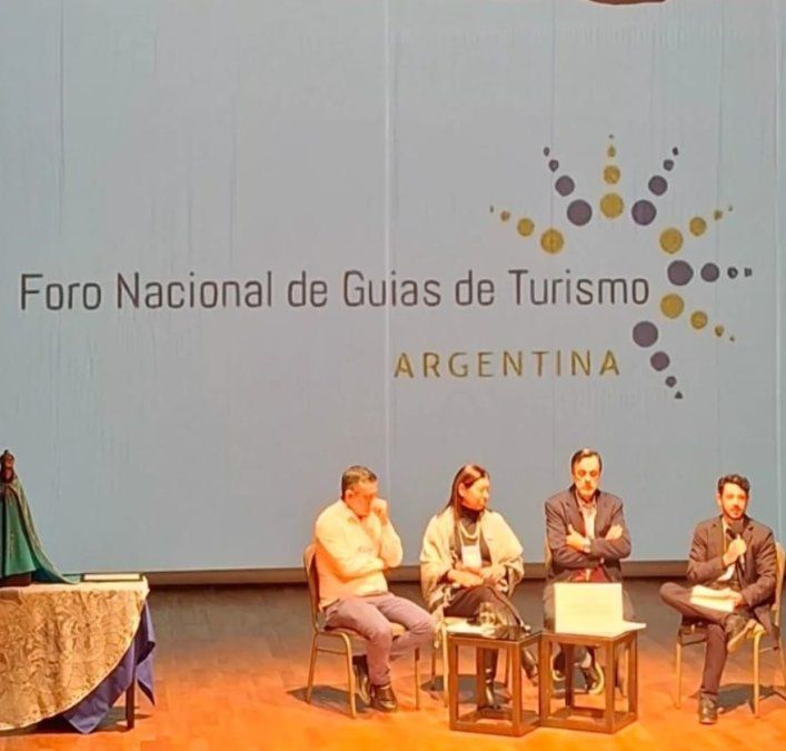 Guías de turismo contra la desregulación de Milei: presentaron una ley nacional en Tucumán.