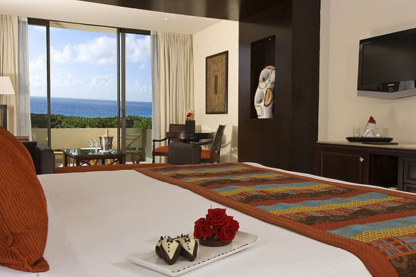 Las románticas habitaciones para parejas que se alojan en la propiedad.