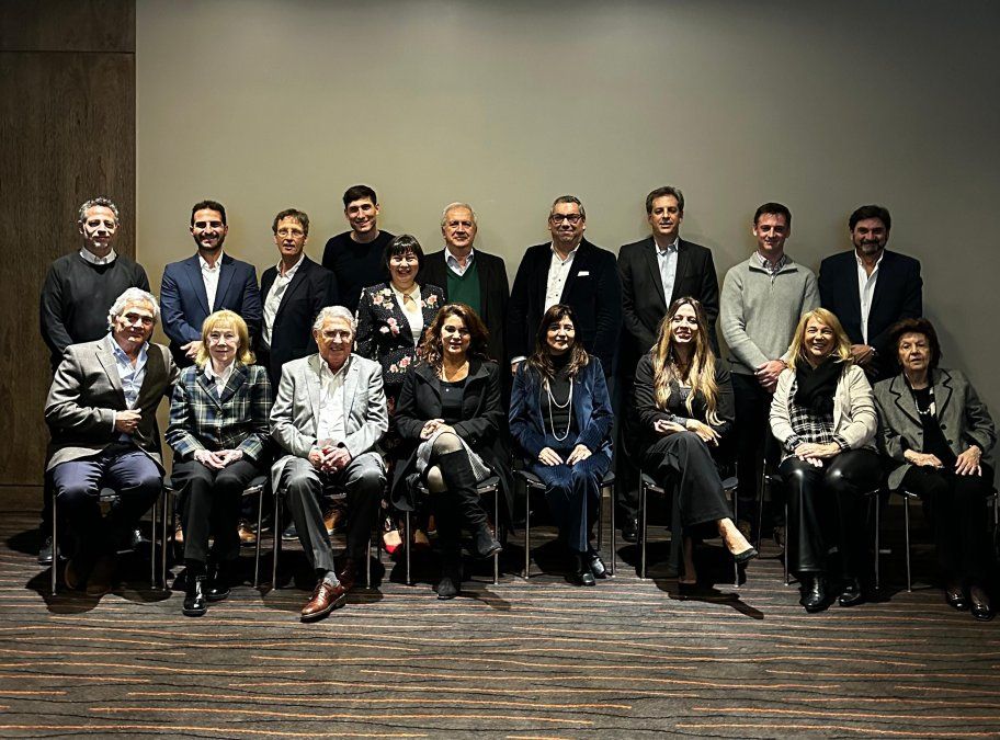 Patricia Durán Vacacontinuará siendo la presidenta de AOCA por el período 2024-2026.&nbsp;