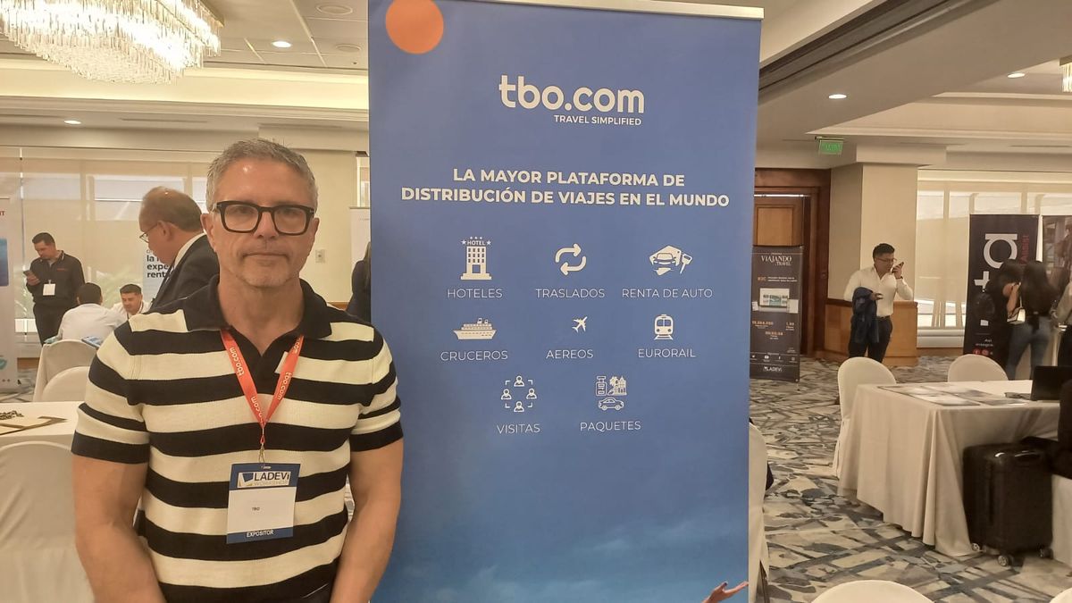 Mauricio Peralta, representante de la plataforma de viajes TBO.COM, en Ladevi Workshop en Quito.