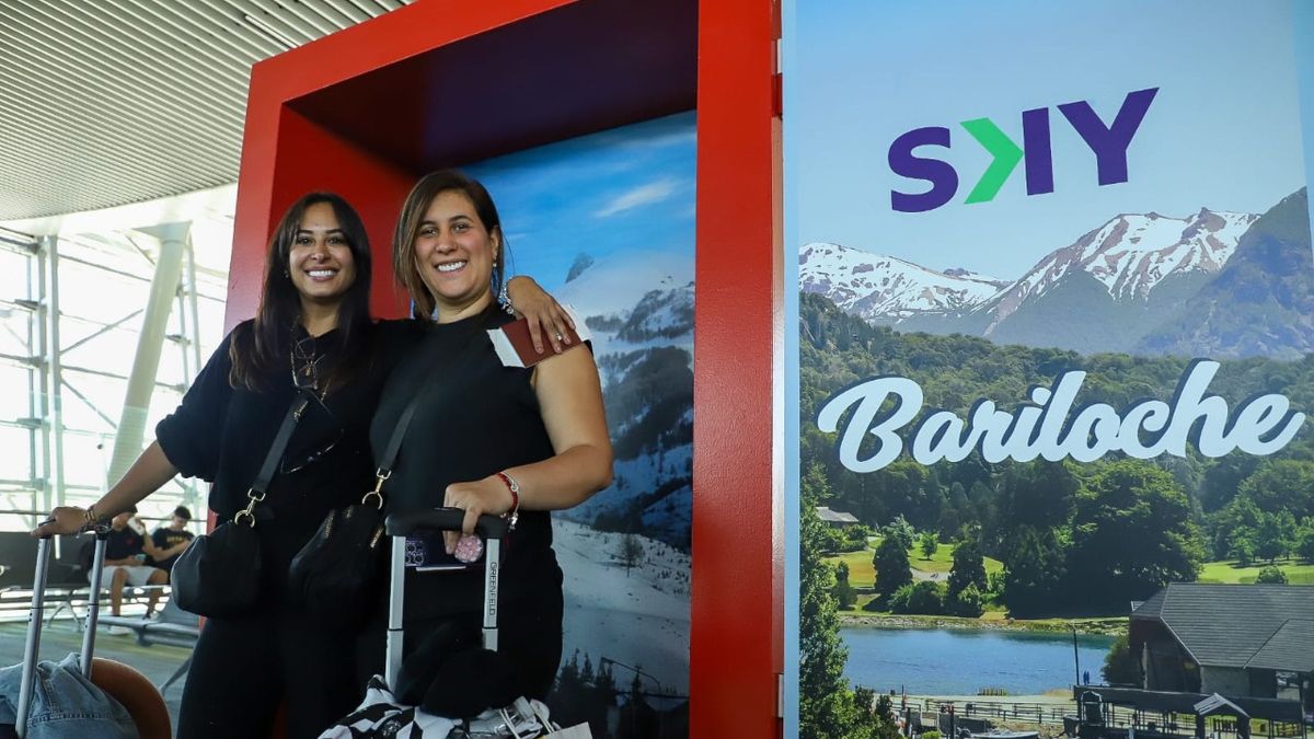 Sky Airline Inaugura Ruta Santiago Bariloche 5232