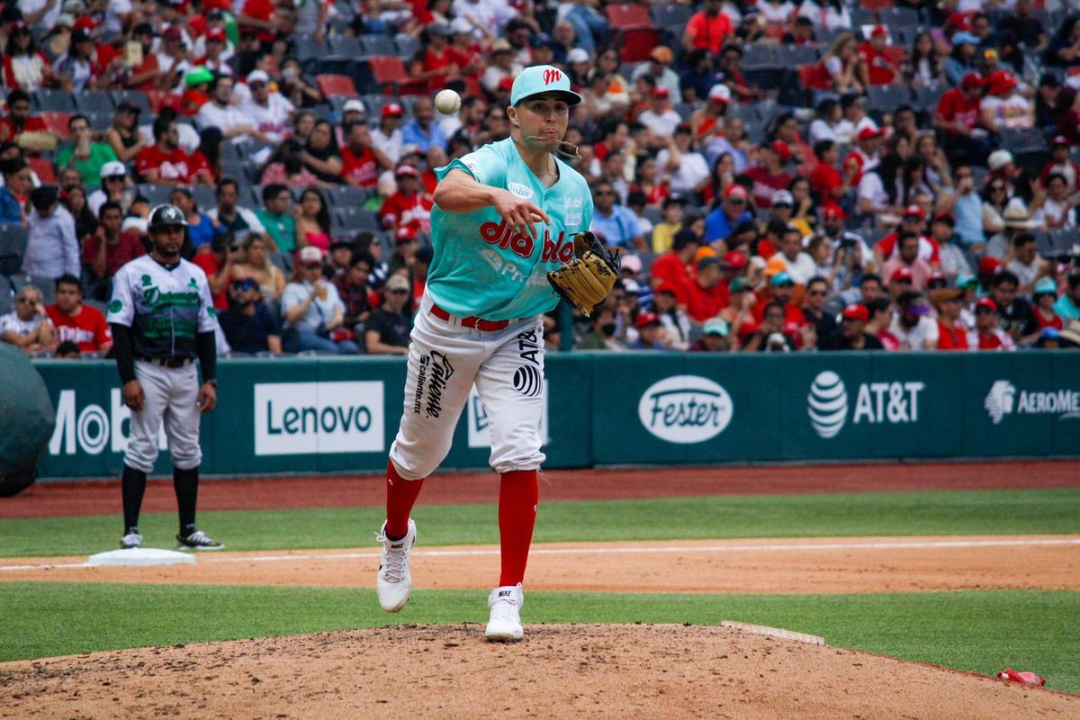 Ciudad de México un día en el estadio de Béisbol Alfredo Harp Helú
