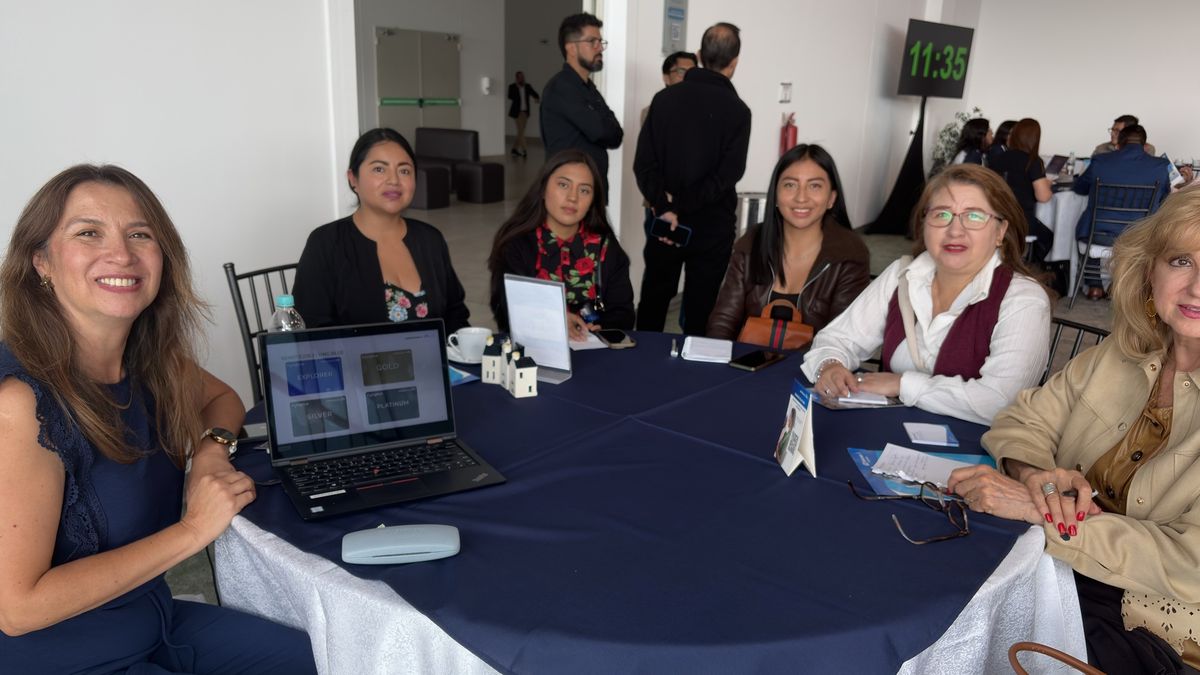 Rueda de negocios de Polimundo en Quito, con KLM.
