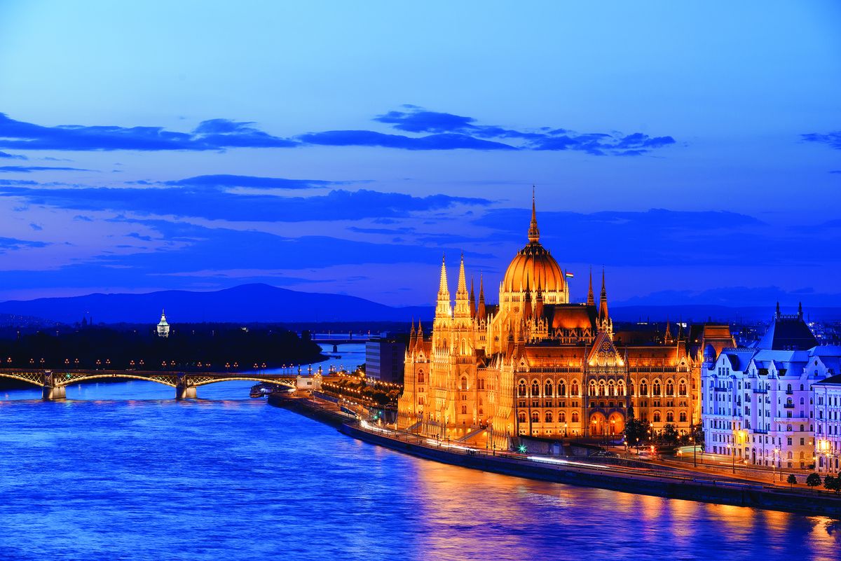 El Danubio, uno de los ríos que navega Amawaterways, representada en Chile por Tempo Reps. - Ladevi Medios y Soluciones El Danubio, uno de los ríos que navega Amawaterways, representada en Chile por Tempo Reps.