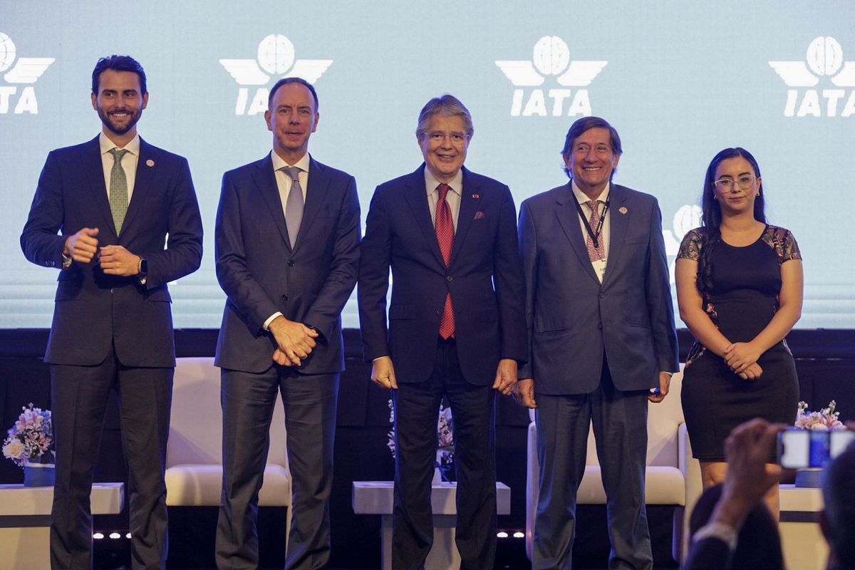 Peter Cerdá de IATA lideró el Día de la Aviación 2023. - Ladevi Medios y Soluciones Peter Cerdá de IATA lideró el Día de la Aviación 2023.