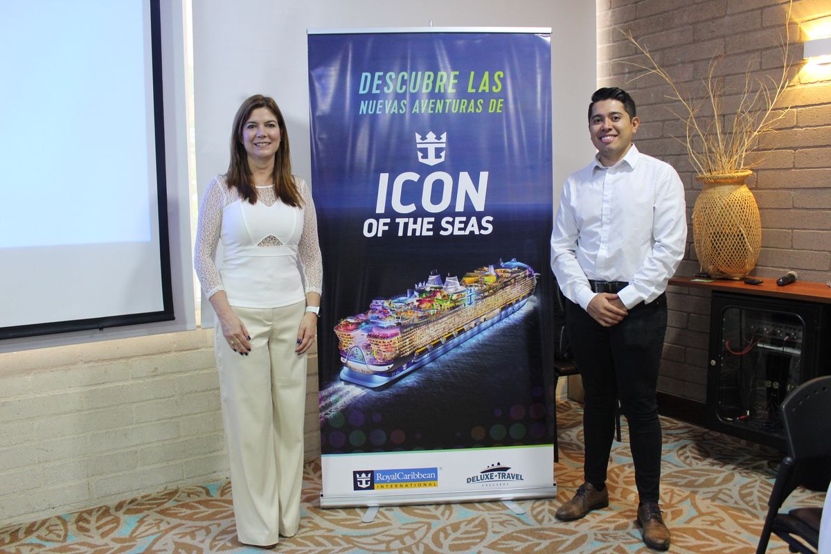 Olga Cock, gerente general de Deluxe Travel&nbsp; y Juan Sebastián Cetina Criales, director de Mercadeo de Deluxe Travel.