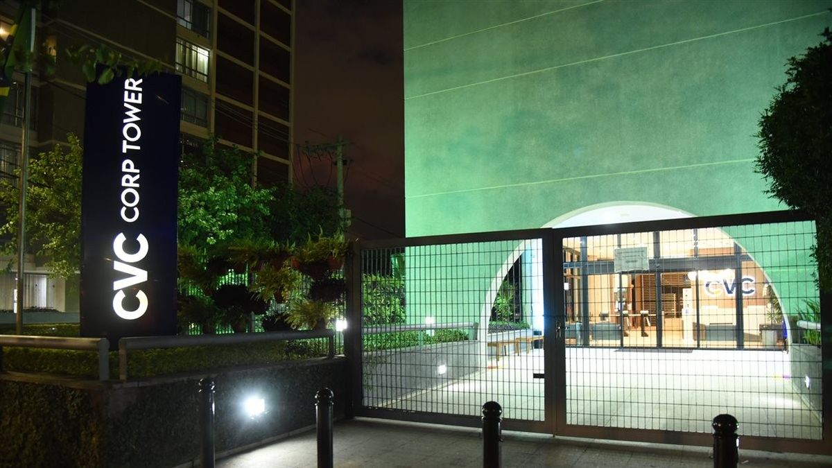 CVC Corp reorganizó áreas, revisó gastos y volvió a descartar una venta o reducción de sus operaciones en Argentina.