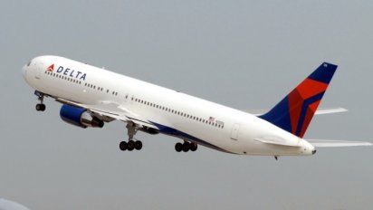 Delta Air Lines con beneficios e ingresos récords en 2023